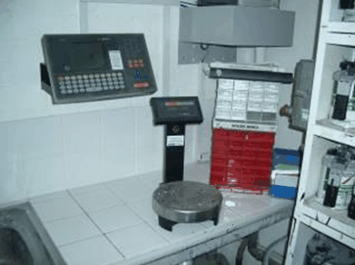 Thiết bị cân sơn